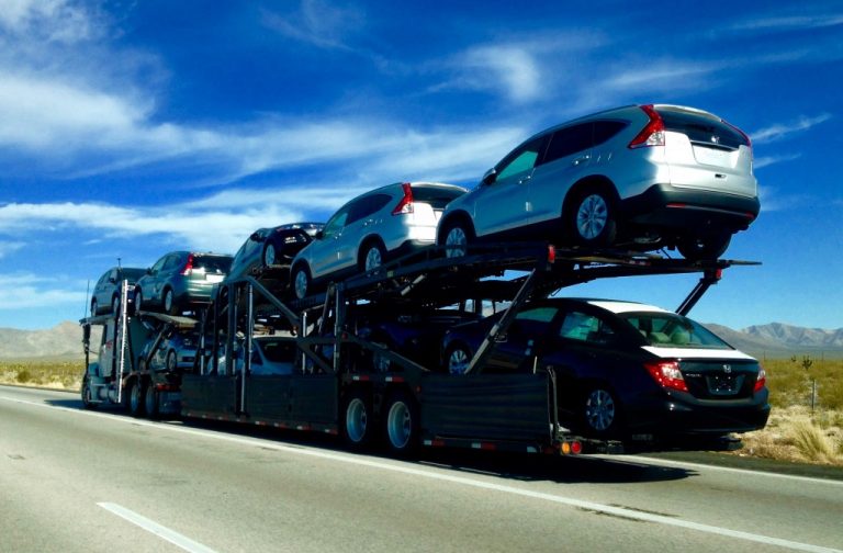 Тесла начинает выпускать свои перевозчики новых автомобилей в связи с чрезвычайной нехваткой поставок Model 3 1