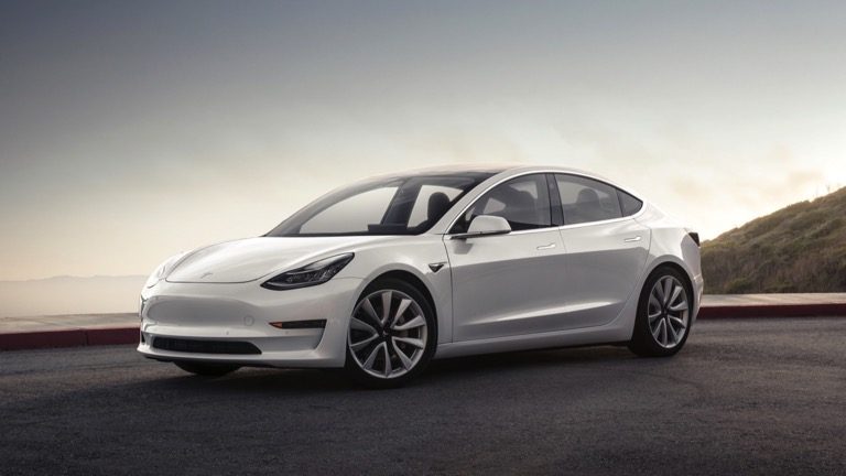 Tesla убирает стандартную Model 3 за 35 тысяч долларов из интернет-магазина 7